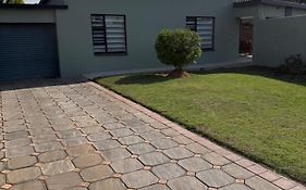 Pillowtalk Guest House Your Home Away From Home